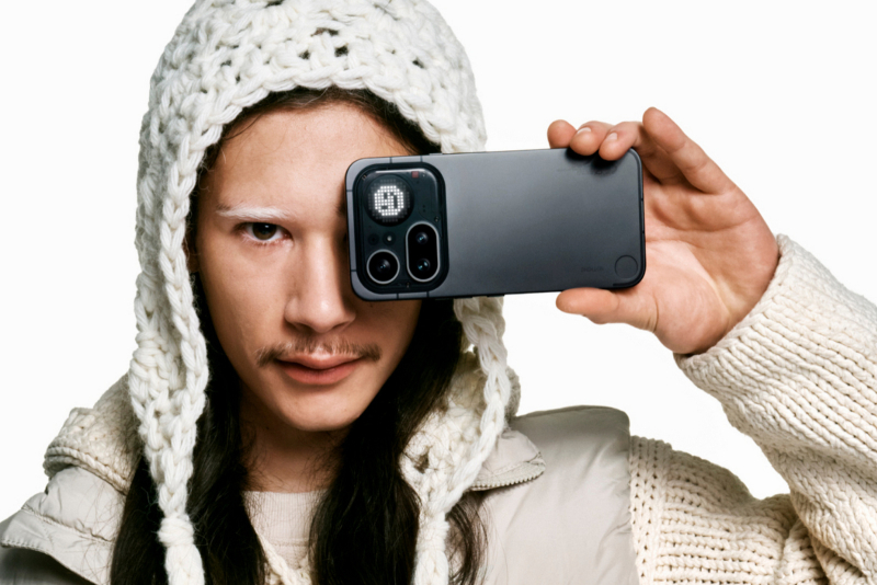 أصدرت Nothing نماذج جديدة من هواتف Phone (4a) وPhone (4a) Pro، مزودة بإضاءة خلفية محسّنة وأسعار أعلى.