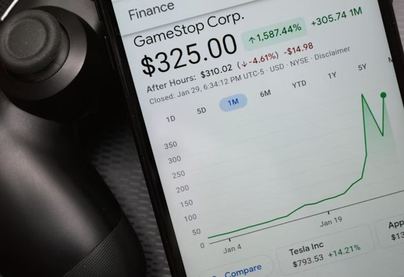 أعلنت شركة GameStop عن خطط شراء موقع eBay بمبلغ 56 مليار دولار.