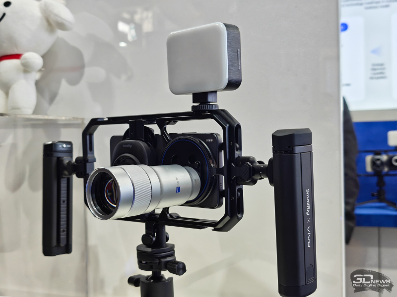 تقدمت شركة Vivo بتقديم هاتف ذكي X300 Ultra مزود بكاميرا محسّنة وتعد بجعله متاحًا خارج الصين.