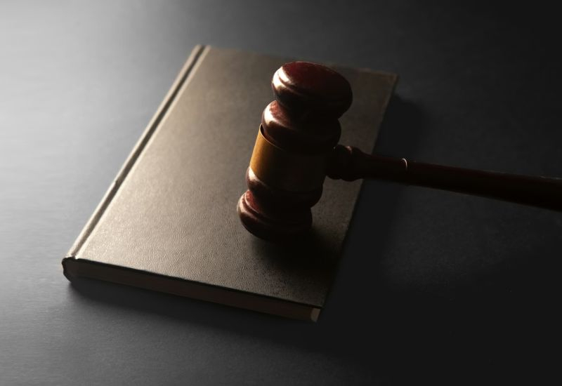 أقرّت المحكمة العليا الأمريكية أن الإبداع الذكاء الاصطناعي لا يخضع لحماية حقوق النشر