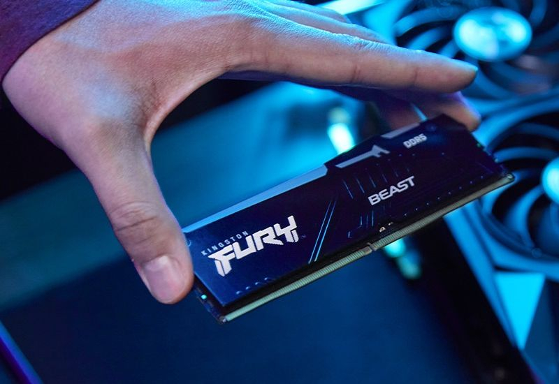 المؤسسون المشاركون في شركة كينغستون تكنولوجي أغنوا بنسبة 44٪ هذا العام بفضل نمو سوق الذكاء الاصطناعي