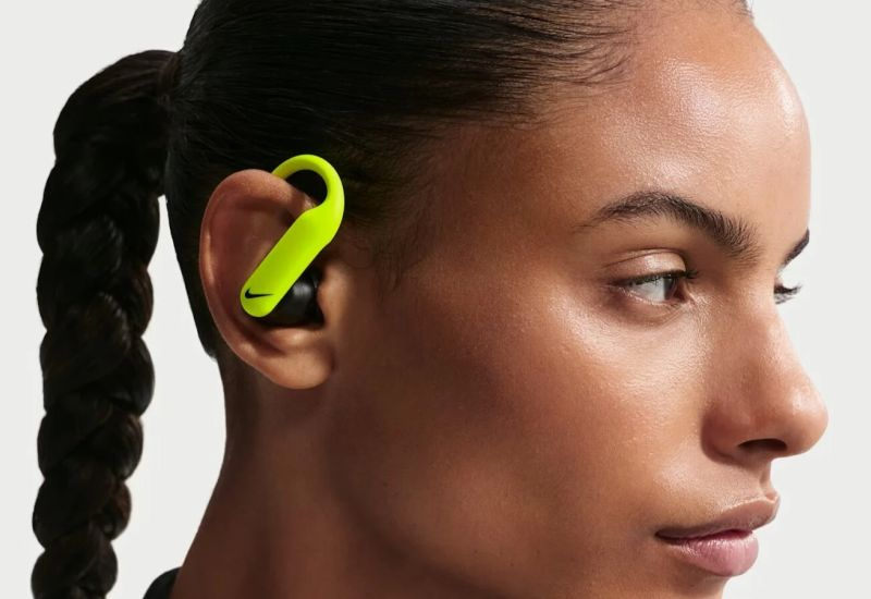أبل ونايكي قدمتا معًا سلسلة محدودة من سماعات Powerbeats Pro 2