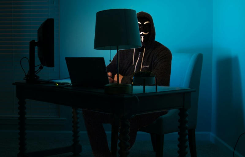 انخفضت مدفوعات المدفعية للضحايا على حساب القراصنة إلى أدنى مستوى تاريخي، رغم ارتفاع عدد الهجمات بشكل كبير.