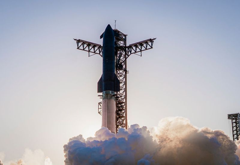 تخطط شركة SpaceX لجمع ما يقارب 25٪ من رأس المال عبر الاكتتاب العام، مع جذب الأموال من المستثمرين الخاصين