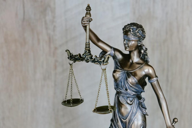 تم الانتهاء من المرحلة الأولى من عملية "ماسك ضد ألتمن" - الآن الموضوع يُسلم للمتفرّغين (الضباط القضائيين)