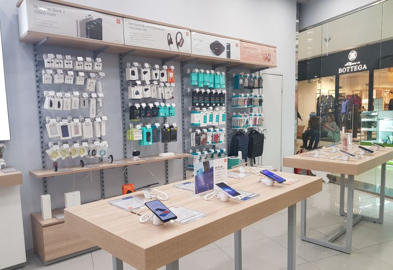 سوف تنخفض مبيعات أجهزة الكمبيوتر الشخصية في العام الحالي إلى أدنى مستوى خلال العقد، بينما سترتفع الأسعار بنسبة 17٪—قد يفقد السوق الاقتصادي الدائم انتعاشه