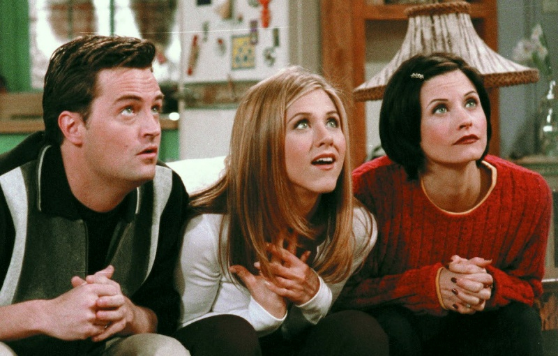 فيديو GIF لرقصة رايتشل من مسلسل "Friends" نما إلى مئات الجيجابايت، مما أدى إلى انهيار نسخ النسخ الاحتياطي في Discourse