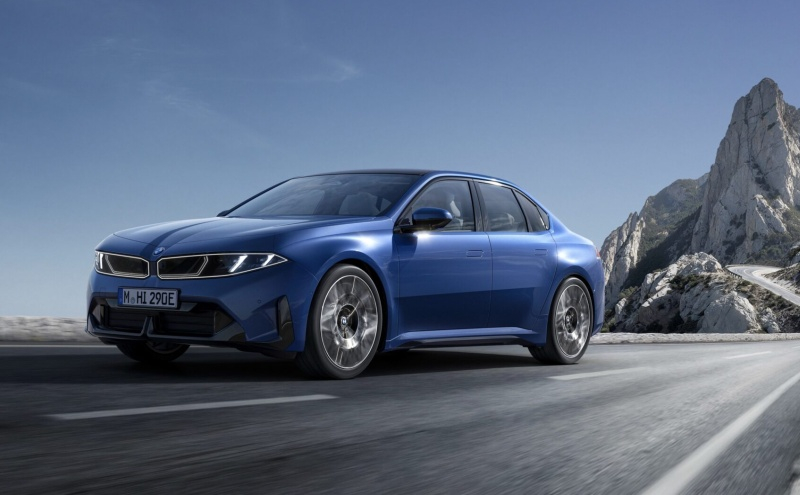 بي إم دبليو قدمت i3 — أول سيدان كهربائي كامل في سلسلة الـ3.