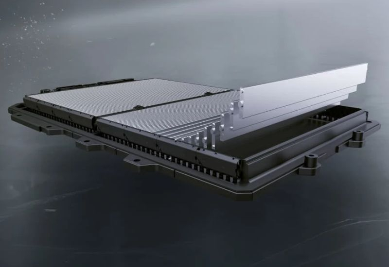 صنّعت شركة BYD الصينية بطارية Blade Battery 2.0 الجديدة على أساس ليثيوم-حديد-فوسفات، وتصل شحنها إلى 97٪ في تسع دقائق فقط