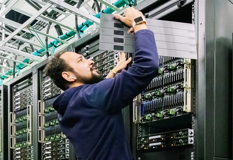 وصلت أسهم نيفيديا إلى ذروتها، وسيخفّ الأداء القوائم القوي قليلاً فقط نموًّا إذا كان سيزيد السعر على الإطلاق.