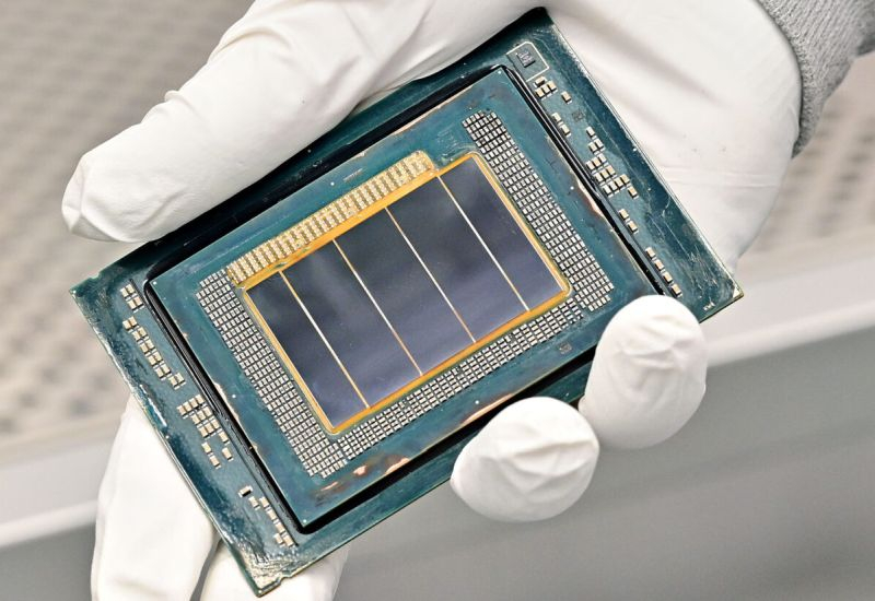 أشارت إنتل إلى انخفاض عيوب عمليات Intel 4، 3 و 18A